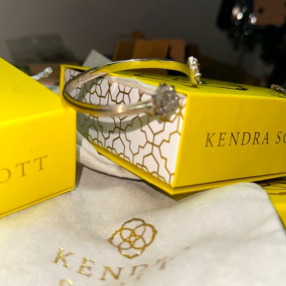 ✨🖤Kendra Scott~Drusy Cuff Bangle🖤✨ - Picture 2 of 5